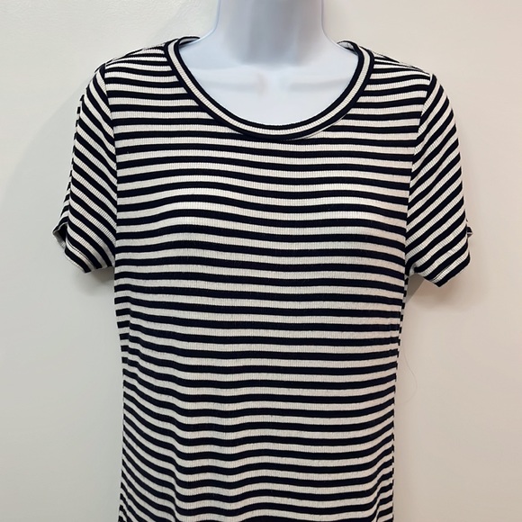 Motherhood Maternity Black and White Striped Dress Medium - Picture 4 of 8